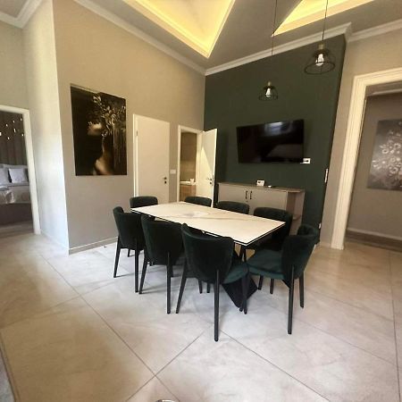 Orangehomes High Class 4 Bedroom Apartment Βουδαπέστη Εξωτερικό φωτογραφία