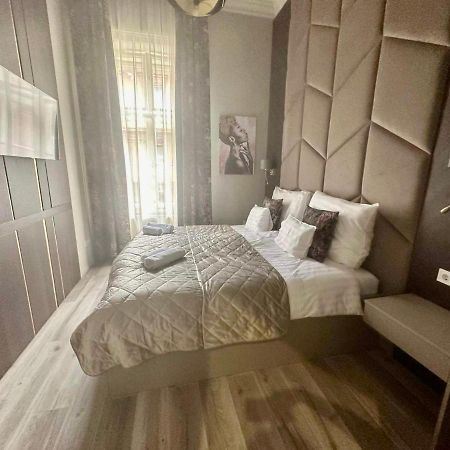Orangehomes High Class 4 Bedroom Apartment Βουδαπέστη Εξωτερικό φωτογραφία