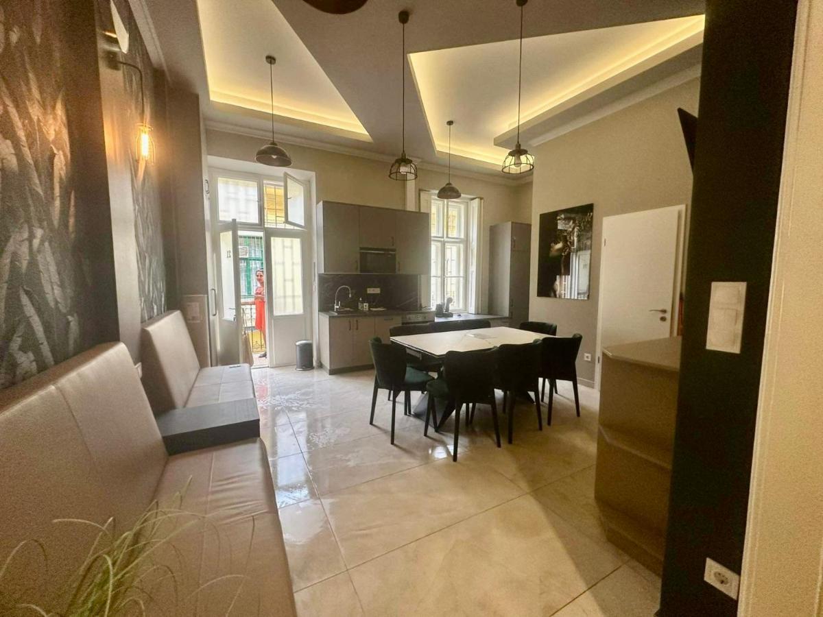 Orangehomes High Class 4 Bedroom Apartment Βουδαπέστη Εξωτερικό φωτογραφία