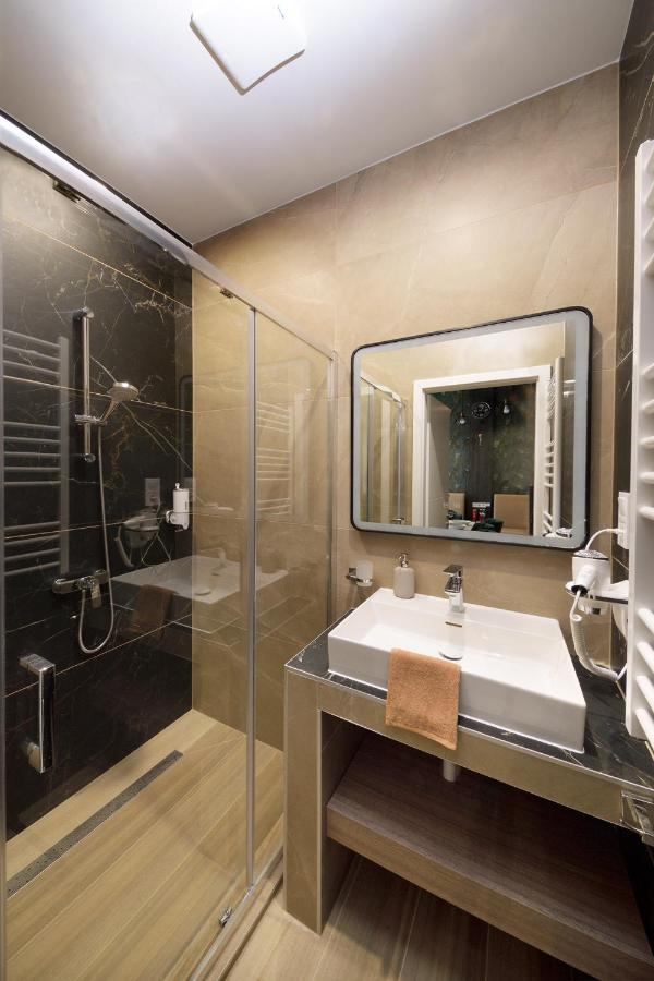 Orangehomes High Class 4 Bedroom Apartment Βουδαπέστη Εξωτερικό φωτογραφία